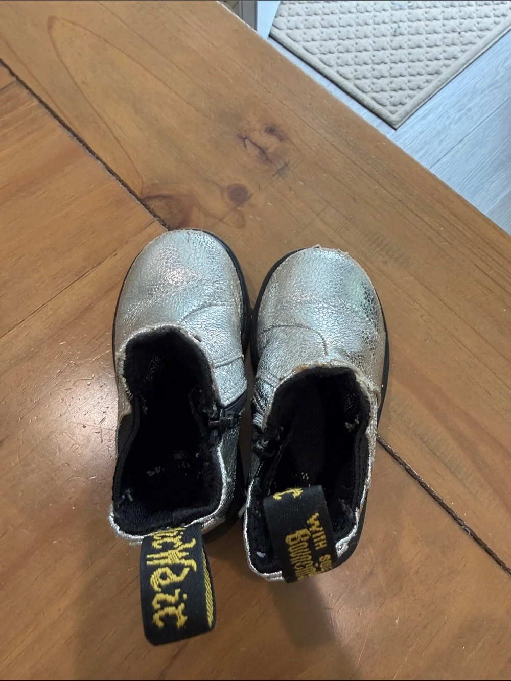 Dr. Martens Kids Silver Metallic Chelsea Boots